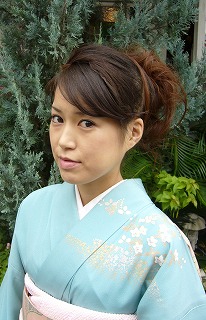 お出かけのヘアー・メイク・着付け_a0123703_13273096.jpg