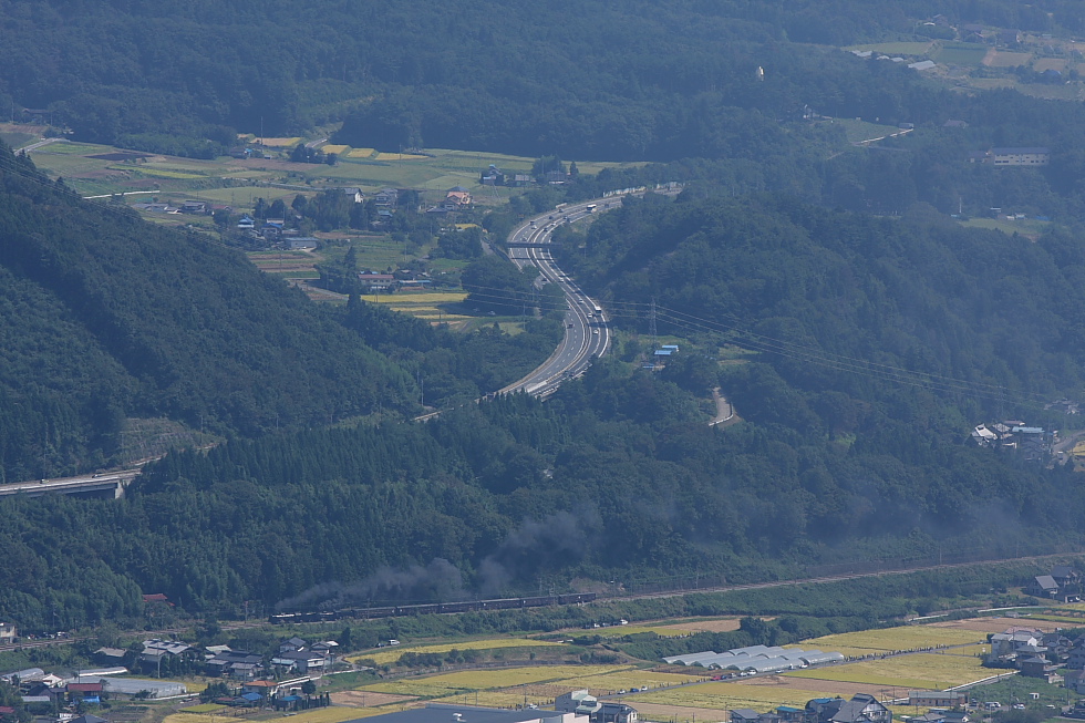秋の休日 - 2011年秋・上越重連 -_b0190710_1773123.jpg