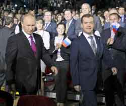 『プーチン氏、次期大統領候補に 』/ これ削除されてます・・_b0003330_1181245.jpg