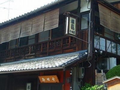 d0147030_19905.jpg