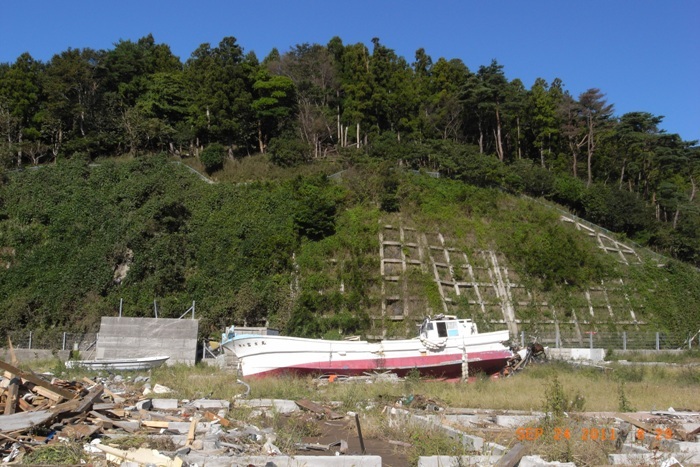 東北地方太平洋沖地震、皮膚感覚編。其の四。～災害ボランティアで、改めて思う。_c0022340_154362.jpg