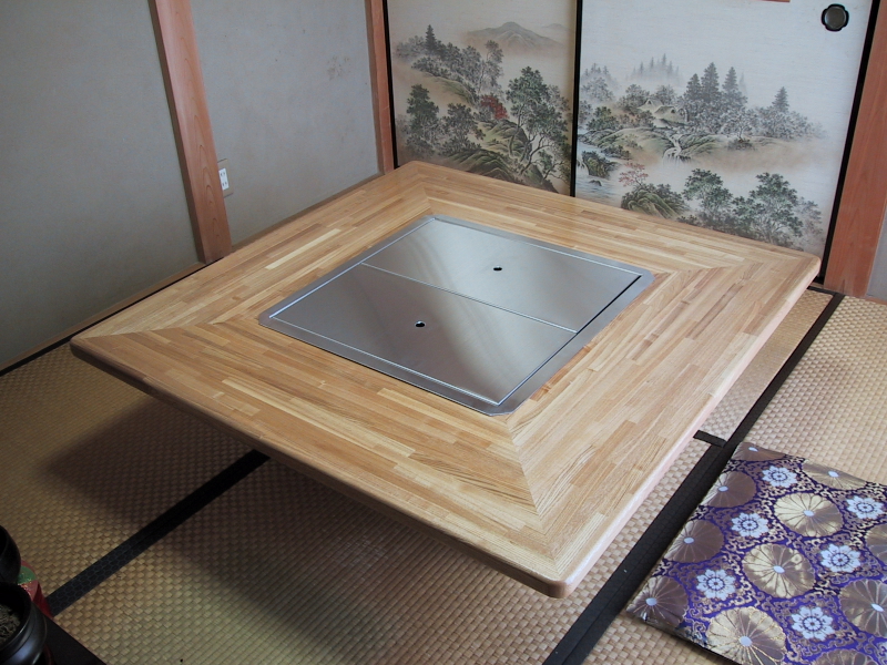 冬のおもてなし道具(囲炉裏座卓1)_a0118461_9172251.jpg