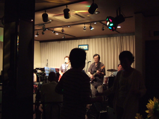 c0229062_1214250.jpg