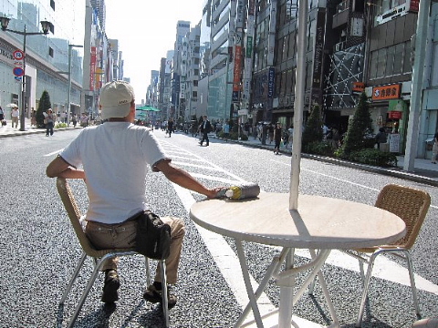 嵐の川を見に行って亡くなる人の人間学_b0141773_1424980.jpg