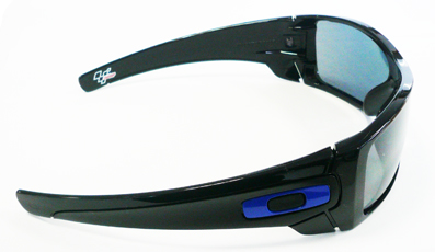 OAKLEY MOTO GPモデル・BATWOLF(YAMAHA)入荷！_c0003493_11443161.jpg