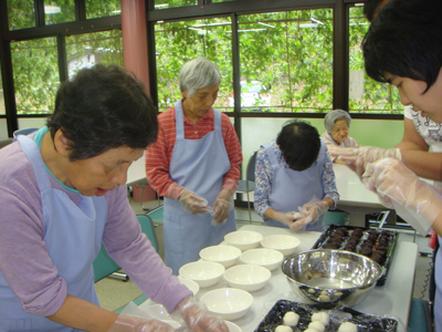 今日はおはぎ作り☆_a0154110_166531.jpg