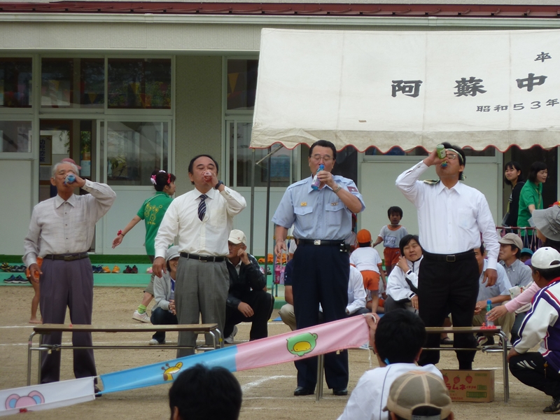 阿蘇中央幼稚園運動会_e0092715_10174466.jpg
