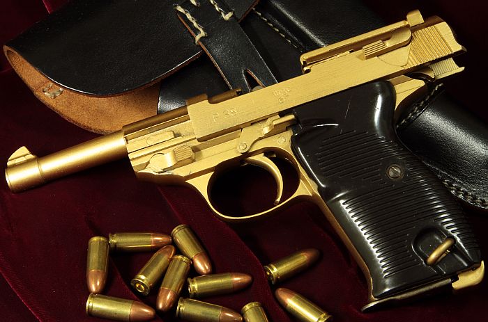 WALTHER P-38 :
