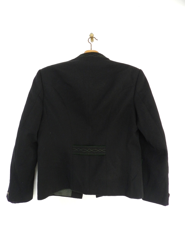Tirolian jacket_f0226051_12412844.jpg
