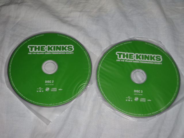 THE KINKS / THE KINKS ARE THE VILLAGE GREEN PRESERVATION SOCIETY ~ DELUXE EDTION~ (紙ジャケ)_b0042308_18295864.jpg
