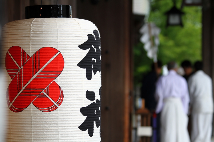 日頃見られない阿蘇神社と流鏑馬以外の田実祭の様子_b0123359_2225027.jpg