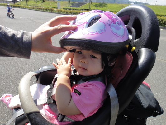 家族でサイクリング_c0132901_2012953.jpg