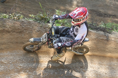 c0035980_16835.jpg