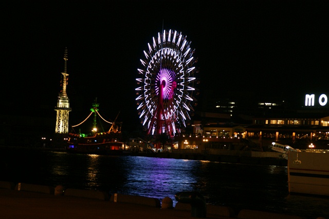 港街、神戸の夜景・・・・・・(8/9)_d0181492_9434485.jpg