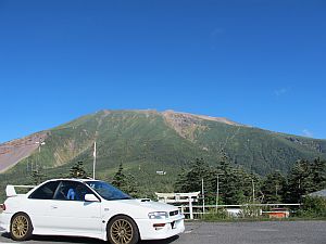 進行中のプロジェクト1.今後のガソリンエンジンの動向を第一世代水平対向エンジンから探る_f0076731_1655509.jpg