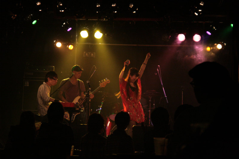 c0101402_1104534.jpg