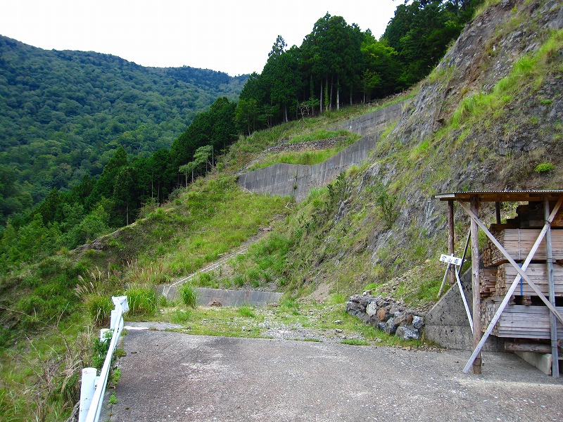 富士の池　（コリトリ）　から　一の森　～　槍戸山_b0124306_1922580.jpg