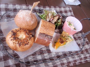 おいしい空間で1day　cafe_a0113015_18282593.jpg