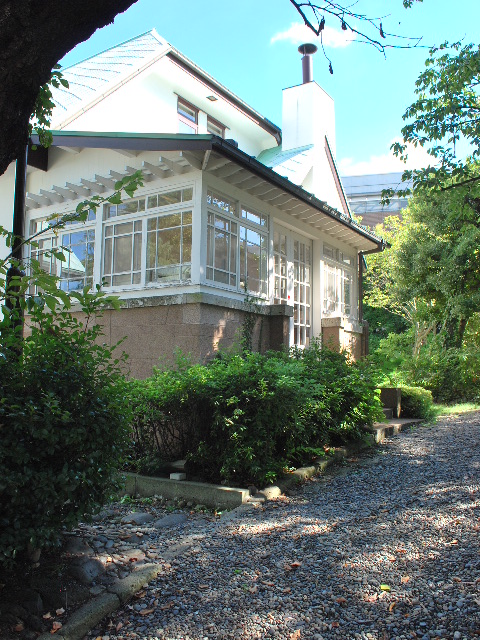 横浜山手214番館、旧スウェーデン領事館_a0110756_1946478.jpg