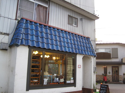f0236260_22531414.jpg