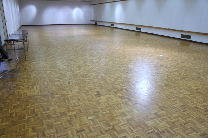 11年10月1日・茨城県芸術祭美術展覧会準備初日作品搬入_c0129671_1813740.jpg