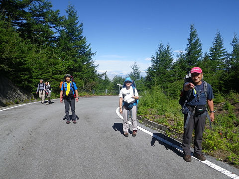 富士山満喫ハイキング_c0002874_1745962.jpg