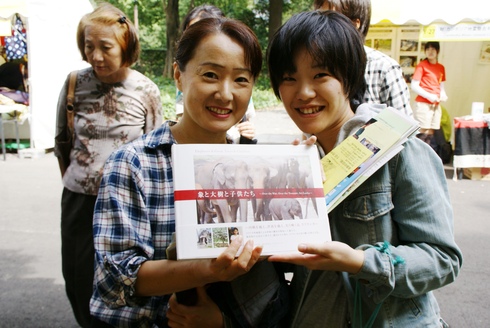 グローバルフェスタ@日比谷公園~今日2日(日)国際交流フェスティバル「草加国際村一番地」@独協大学_f0006713_1554626.jpg