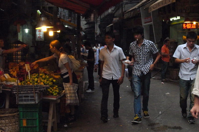d0090322_13507.jpg