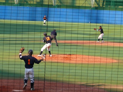 拓殖大対国士舘大 9月28日 東都大学野球2部_b0166128_1921429.jpg