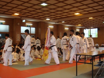 岐阜県少年柔道大会・中央道沿線都市親善柔道大会_d0010630_1728189.jpg