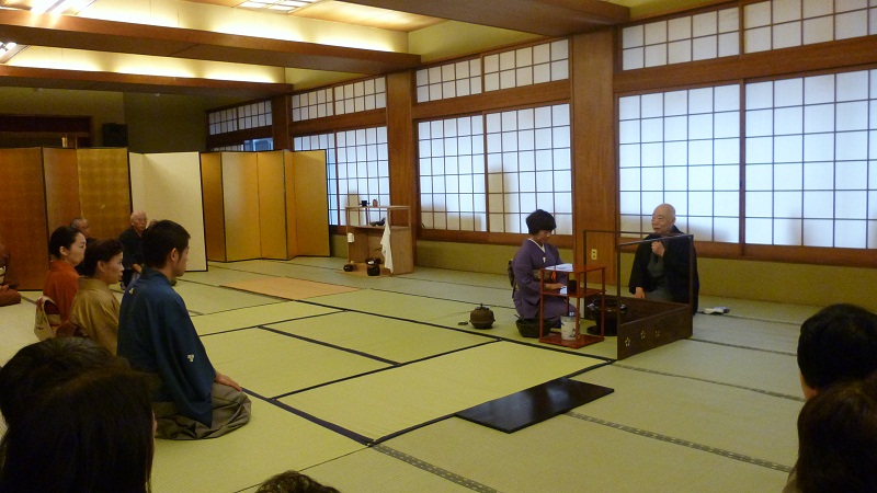 お茶の講習会へ_d0230676_176345.jpg