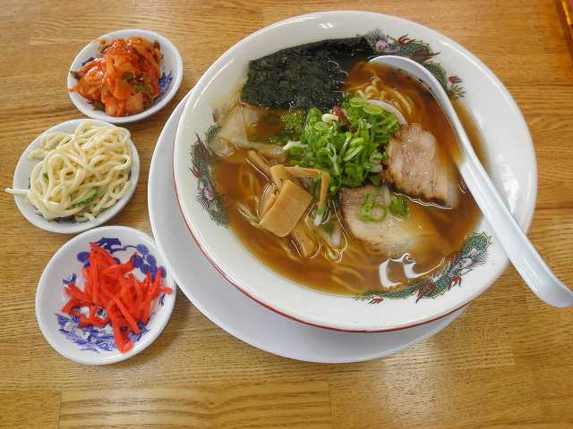 ラーメン大阪　　　住道店_c0118393_19225281.jpg