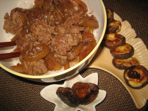 牛丼と椎茸☆_d0207324_2310318.jpg