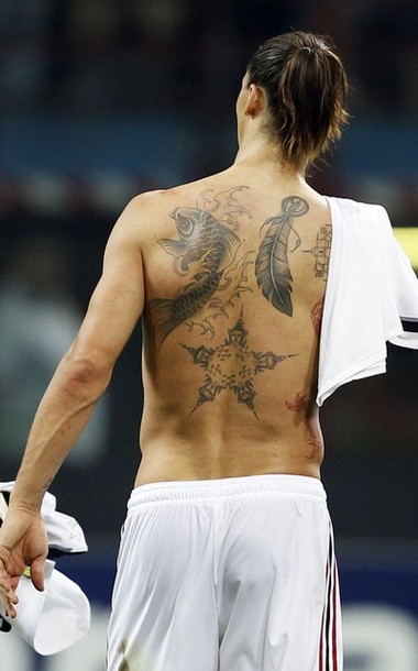 Happy Birthday ,Zlatan !! _f0074725_3241146.jpg