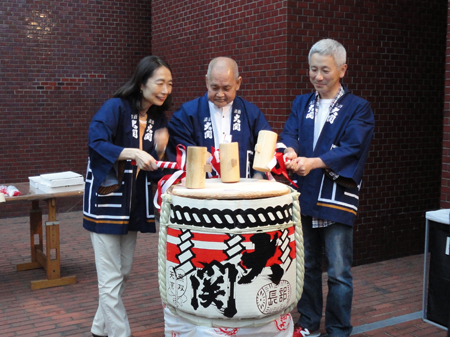 岩崎堅司展がスタートしました。_f0171840_14103433.jpg