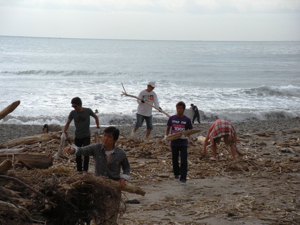 2011年10月片浜BEACH CLEAN（10/2）_a0134746_13503540.jpg