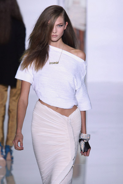 Kanye West Spring 2012 Collection @ Paris Fashion Week_a0118453_15125781.jpg