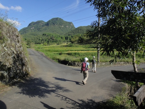 玖珠の万年山（大分県玖珠町）_d0182075_4192614.jpg