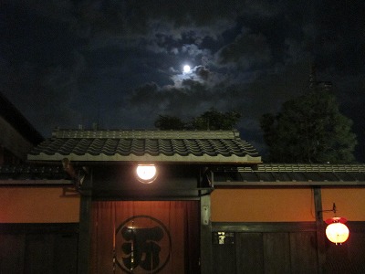 京都の夜1 「京都ネーゼ」_d0133485_22153830.jpg