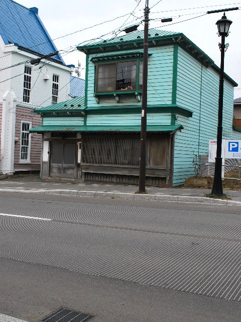 函館元町の旧吉田家住宅(函館擬洋館コレクション、その37)_f0142606_18115617.jpg