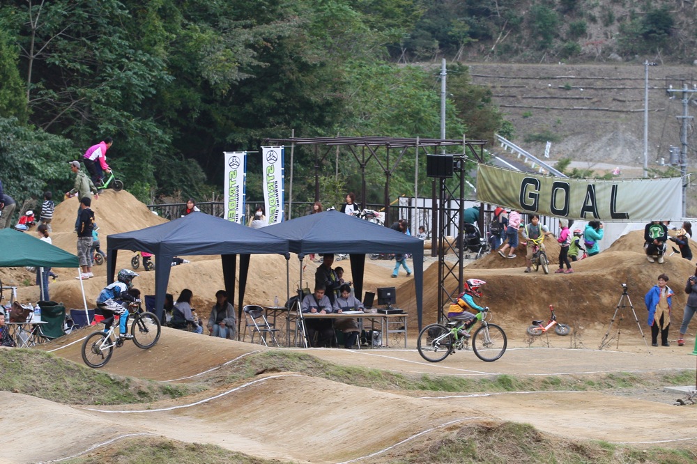 JOSF秩父ラウンド 第3回秩父市長杯 #14 MTBキッズ決勝_b0136231_22172458.jpg