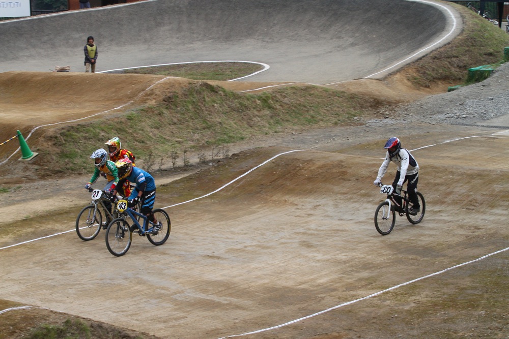 JOSF秩父ラウンド 第3回秩父市長杯 #15 MTBノービス決勝_b0136231_2224132.jpg