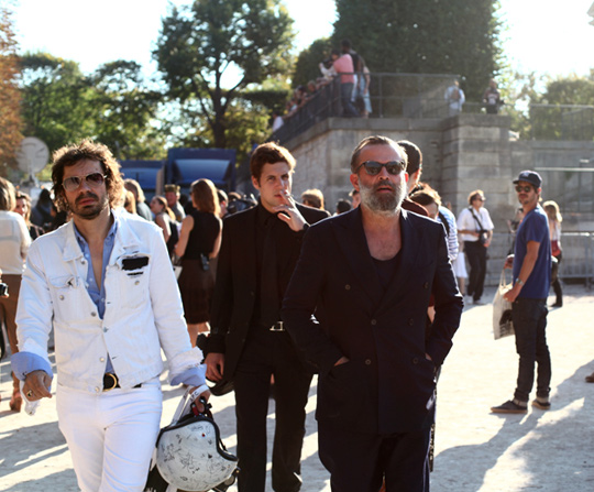 Paris Fashion Week Street Style – Outside Chloé_a0118453_19363213.jpg