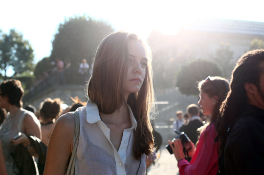 Paris Fashion Week Street Style – Outside Chloé_a0118453_19372843.jpg