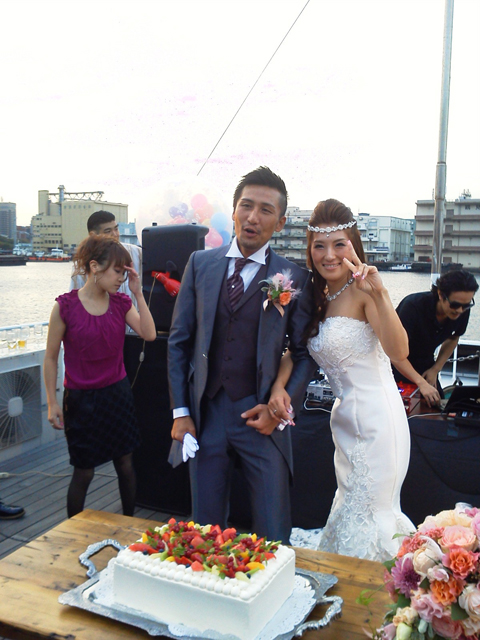 HAPPY WEDDING BAY CRUISE_d0128163_222965.jpg