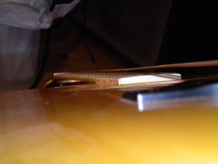 蘇るのかアコギ!YAMAHA FG251B ②_b0207974_8284742.jpg