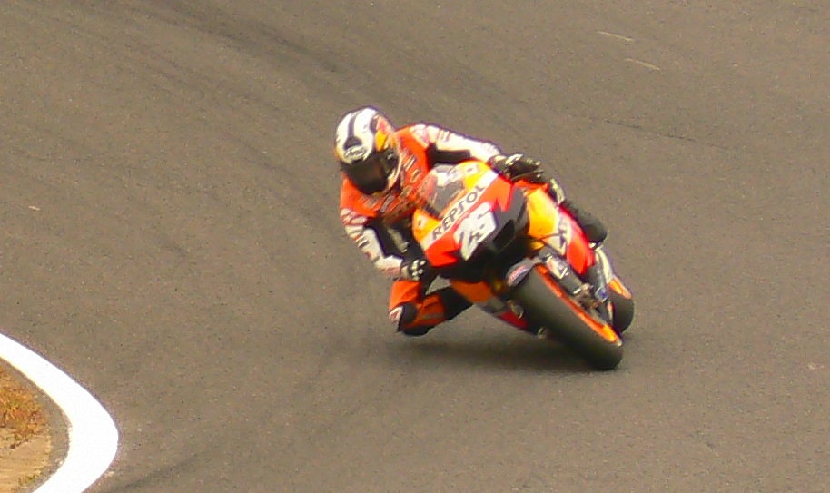 motoGP決勝_e0131083_1761488.jpg