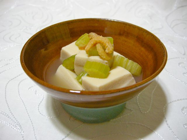 高野豆腐のあっさり煮_e0247832_0123616.jpg