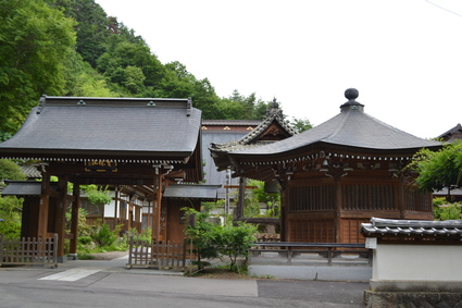 上田市 「龍光院」 (信州の鎌倉巡り⑤)_e0228938_16271897.jpg