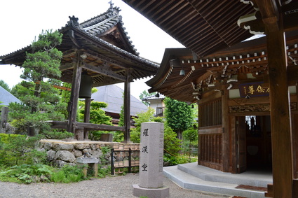 上田市 「龍光院」 (信州の鎌倉巡り⑤)_e0228938_16284087.jpg